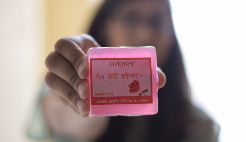 Patanjali Rose Body Cleanser