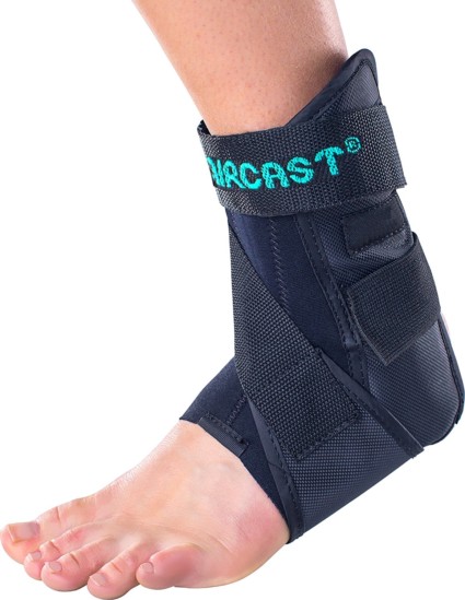 Aircast AirSport Ankle Support Brace
