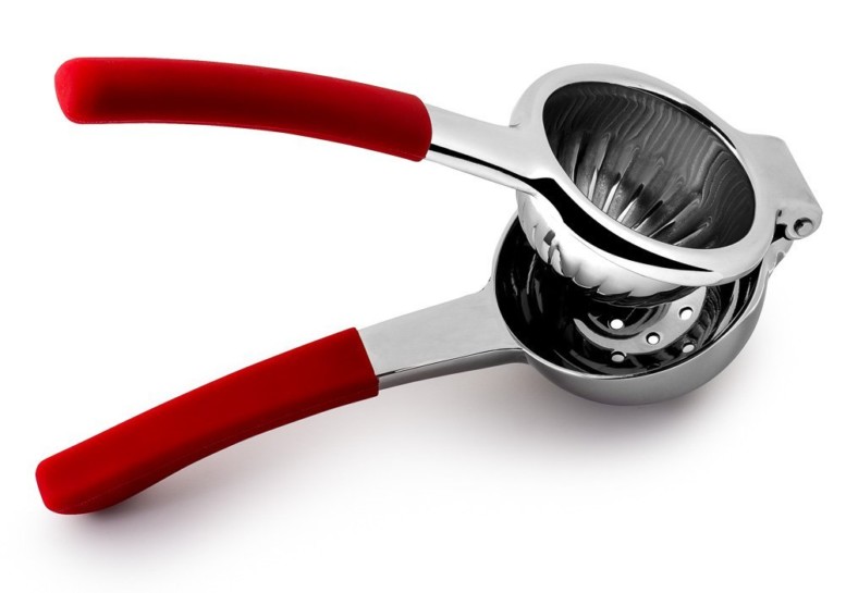 15 Best Lemon Squeezers (& Reviews) which are Available Online