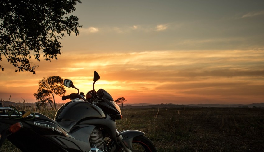 bike in open are and sunset time