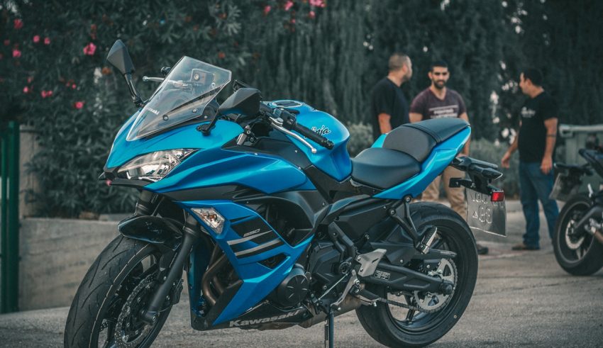 blue colour bike