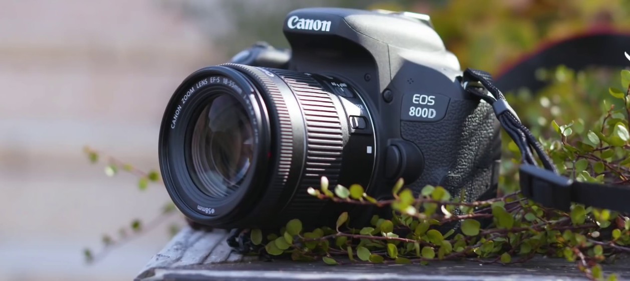 best lens for canon 800d