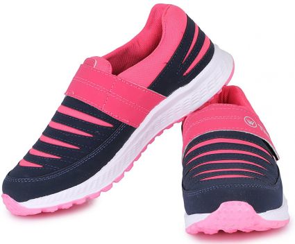 Trase Touchwood Women's Shark Sports Shoes 