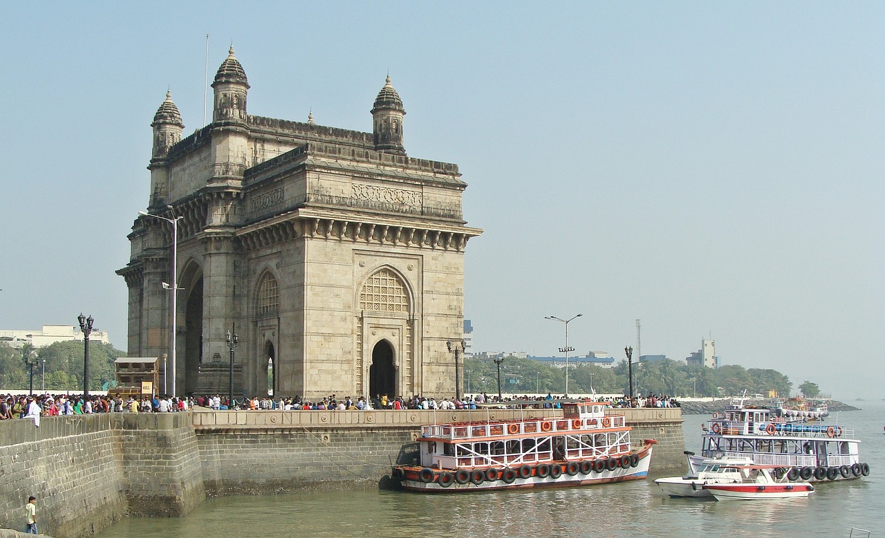 10 Best Places to Visit in Mumbai 2022(Top Tourist Attractions)