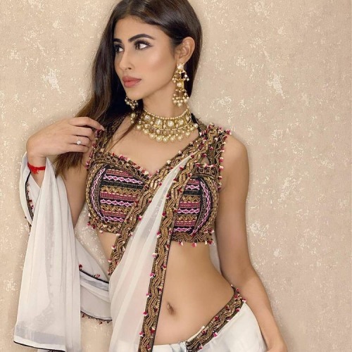 Mouni Roy