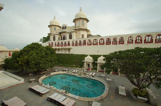 Shiv Niwas Palace