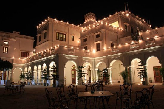 Neemrana's Baradari Palace