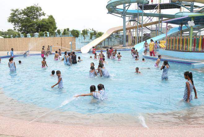 FFUNMAX WATER PARK