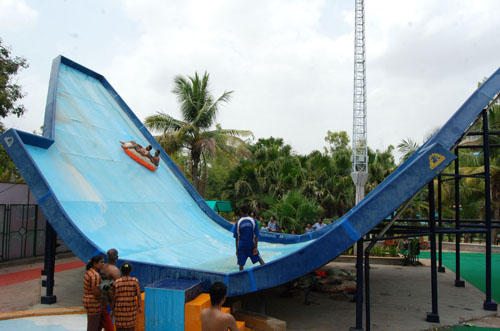 10 Best Amusing Water Parks In Ahmedabad For Refreshing Summer Vacations
