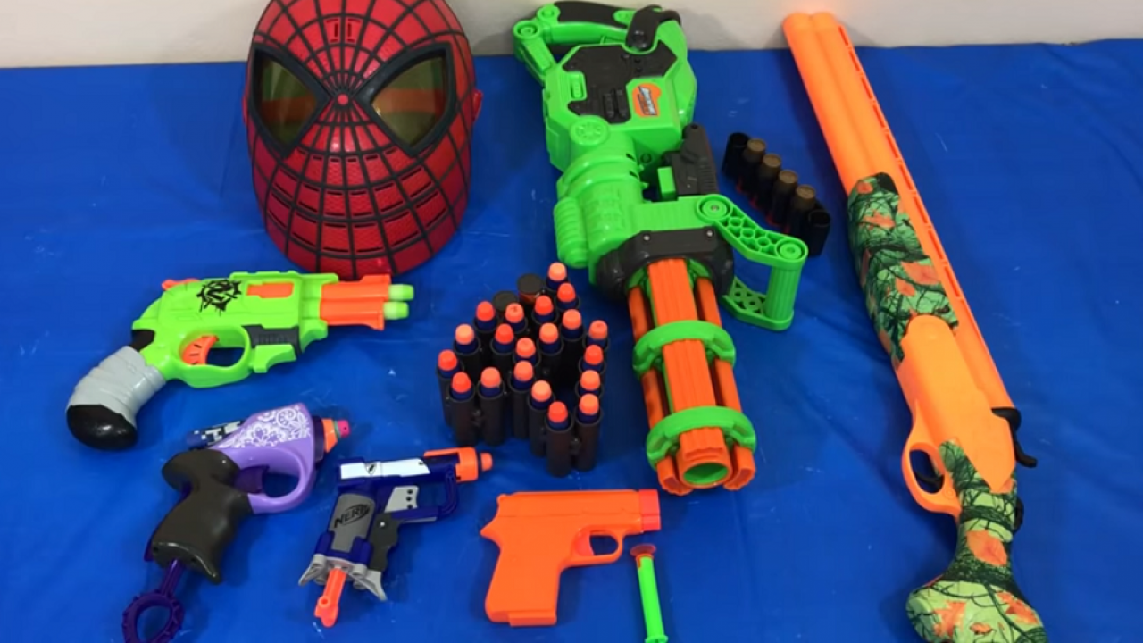 kids and toy guns