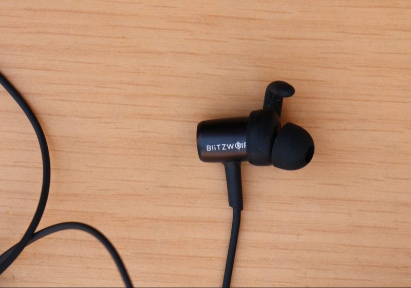 Blitzwolf BW BTS1 Bluetooth Earphone Sound and Performance