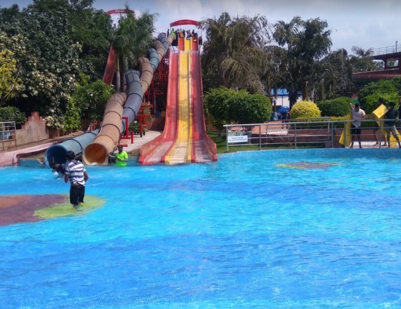 JAL VIHAR WATER PARK 