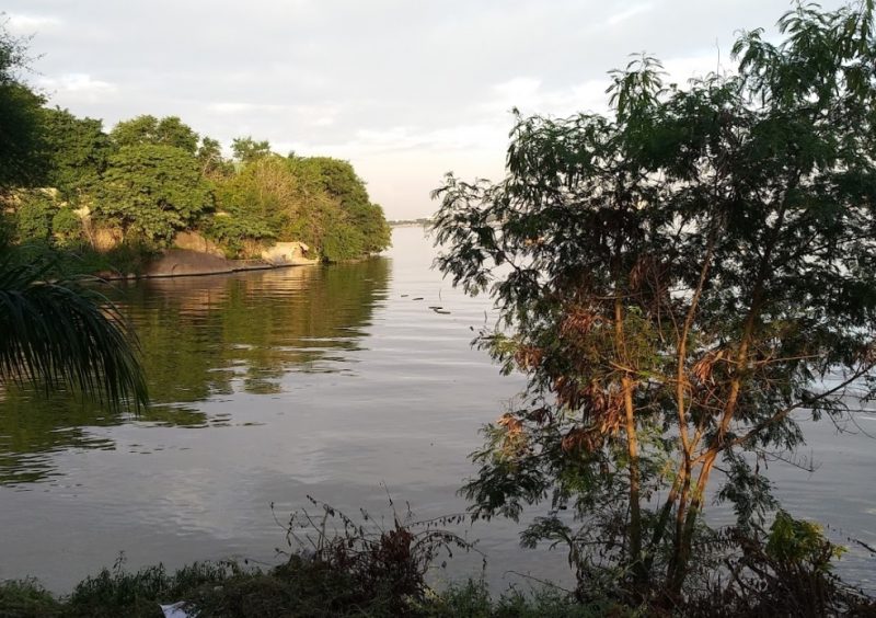 himayat sagar lake