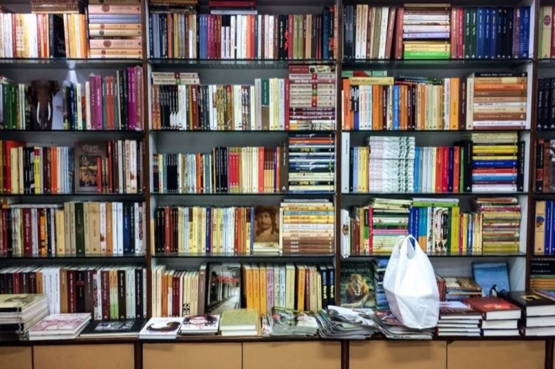 12 Best Bookstores in Kolkata that are a Reader’s Paradise