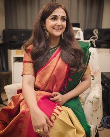 Monali Thakur