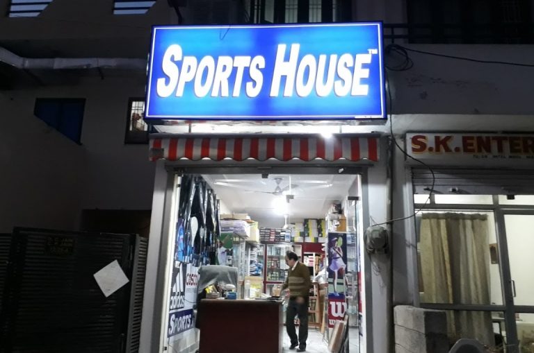 Top 10 Sports Shops In Jaipur to Buy Sports Equipments In 2024