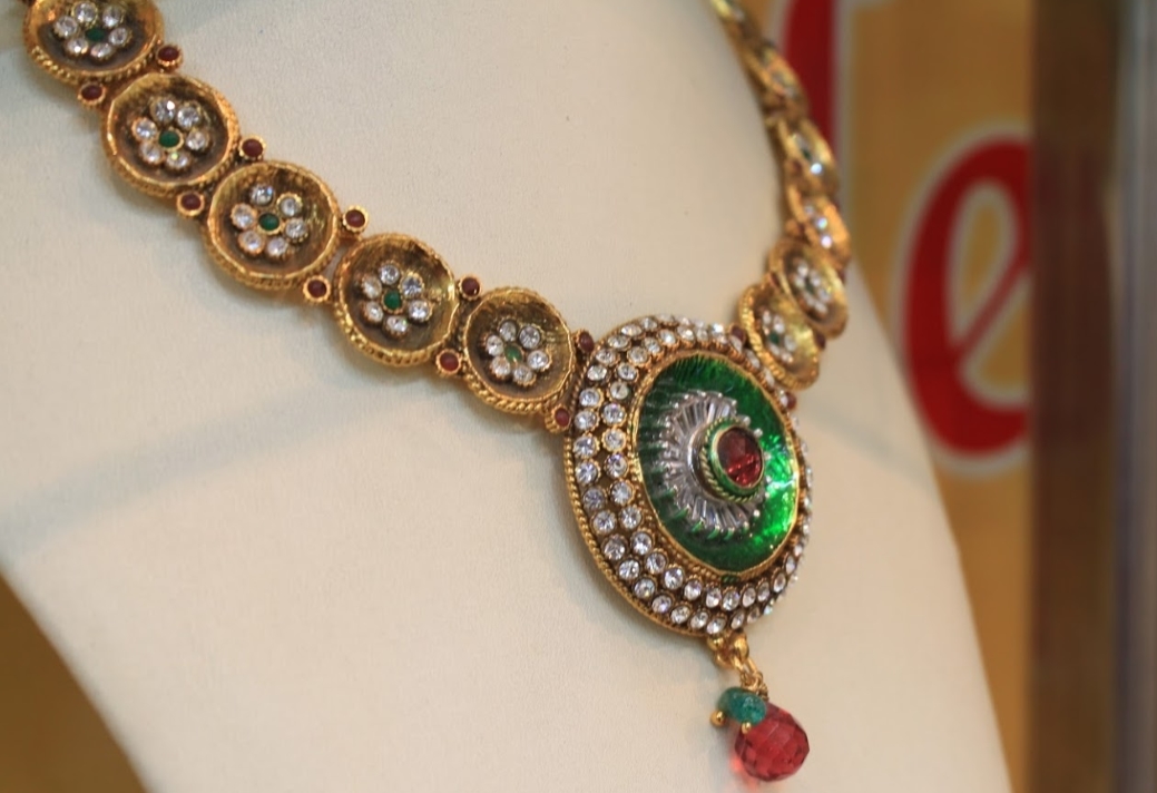 17 Best Jewellery Shopping Stores In Jaipur (2024)