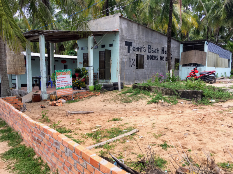 Tommy’s Beach House Best Hostel in Phu Quoc