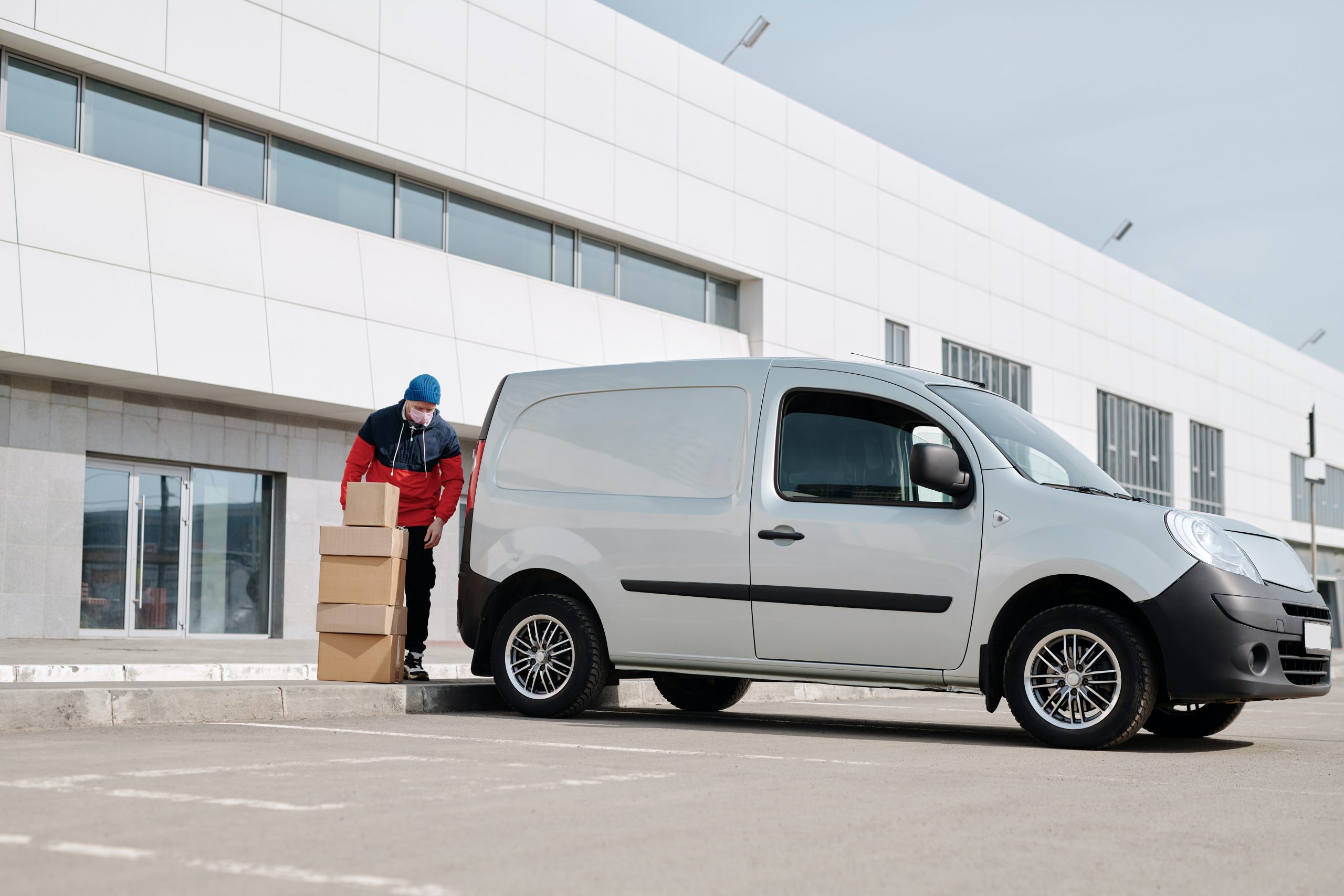 How to Buy Auto Insurance for Delivery Drivers