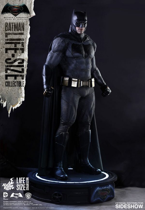 Download The Batman 2022 Statue Gif