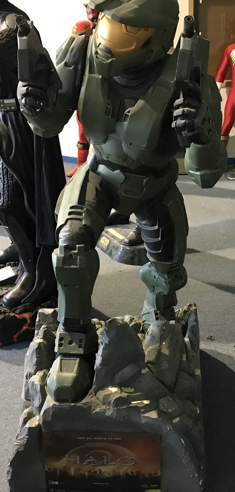 5 Best Lifesize Master Chief Statues to Buy in 2024