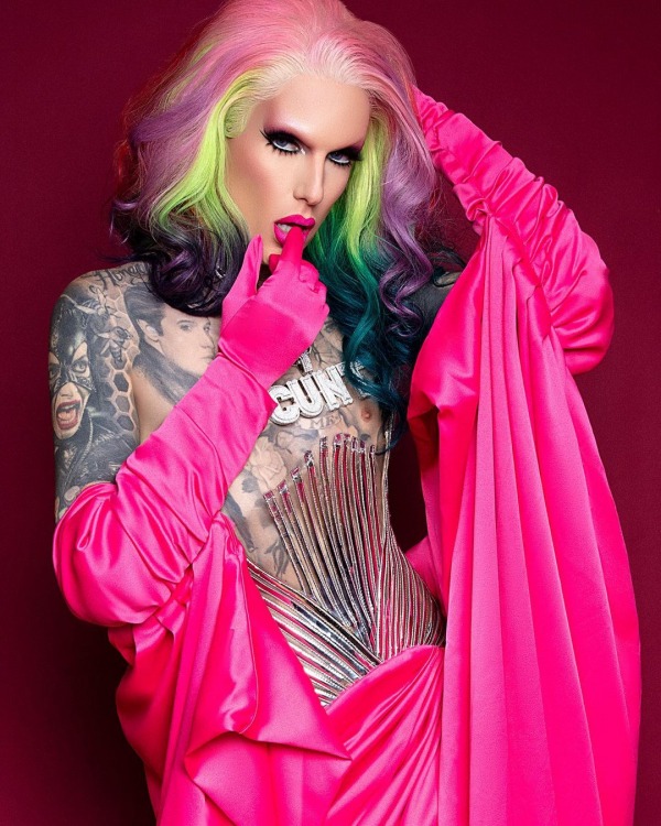 Jeffree Star: Makeup YouTuber