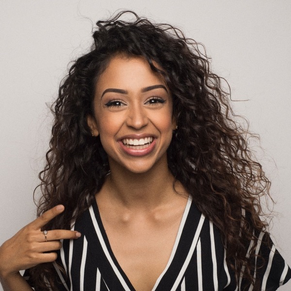 Liza Koshy: American Girl YouTuber