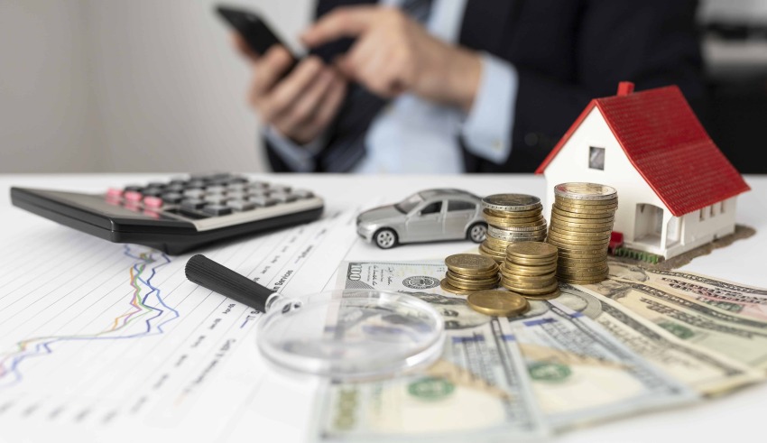 A Guide to Saving Money and Making Ends Meet A Guide to Saving Money and Making Ends Meet